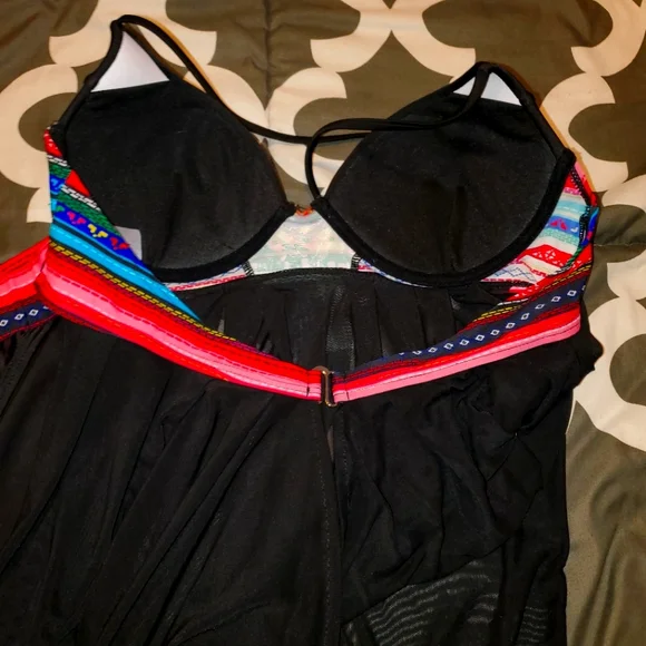 Swimsuit - Picture 2 of 2